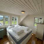 Feriehus Furuholmen, Lindesnes Lonestranda