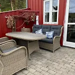 Furuholmen, Lindesnes