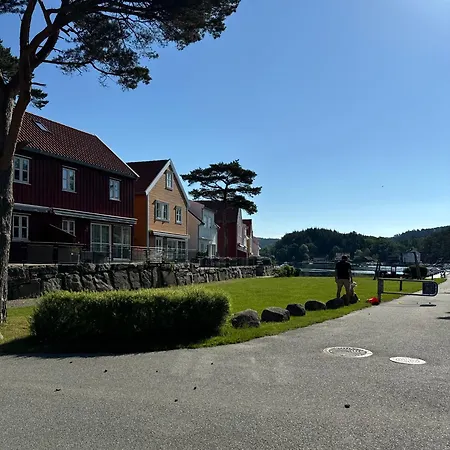 Semesterbostad Furuholmen, Lindesnes