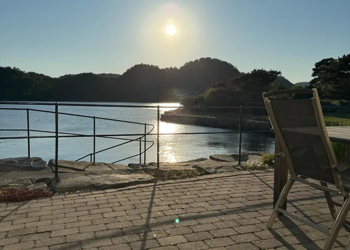 Furuholmen, Lindesnes Vakantiehuis *